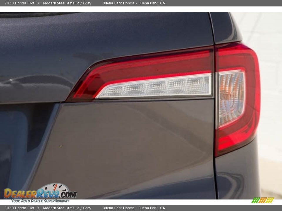 2020 Honda Pilot LX Modern Steel Metallic / Gray Photo #9