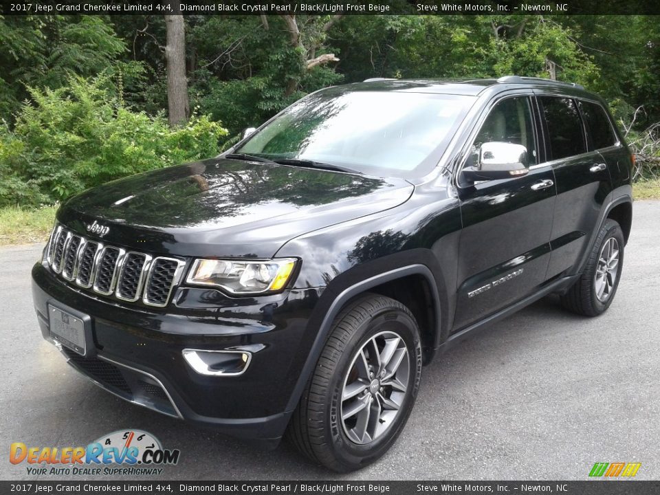 2017 Jeep Grand Cherokee Limited 4x4 Diamond Black Crystal Pearl / Black/Light Frost Beige Photo #2