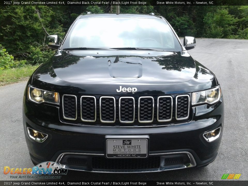2017 Jeep Grand Cherokee Limited 4x4 Diamond Black Crystal Pearl / Black/Light Frost Beige Photo #3
