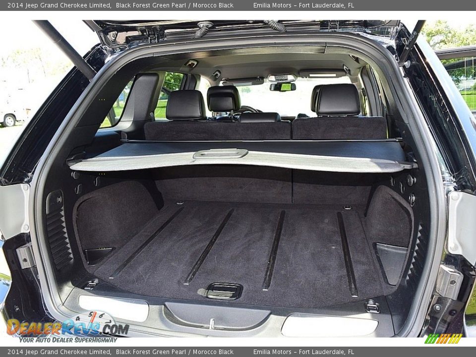 2014 Jeep Grand Cherokee Limited Trunk Photo #21