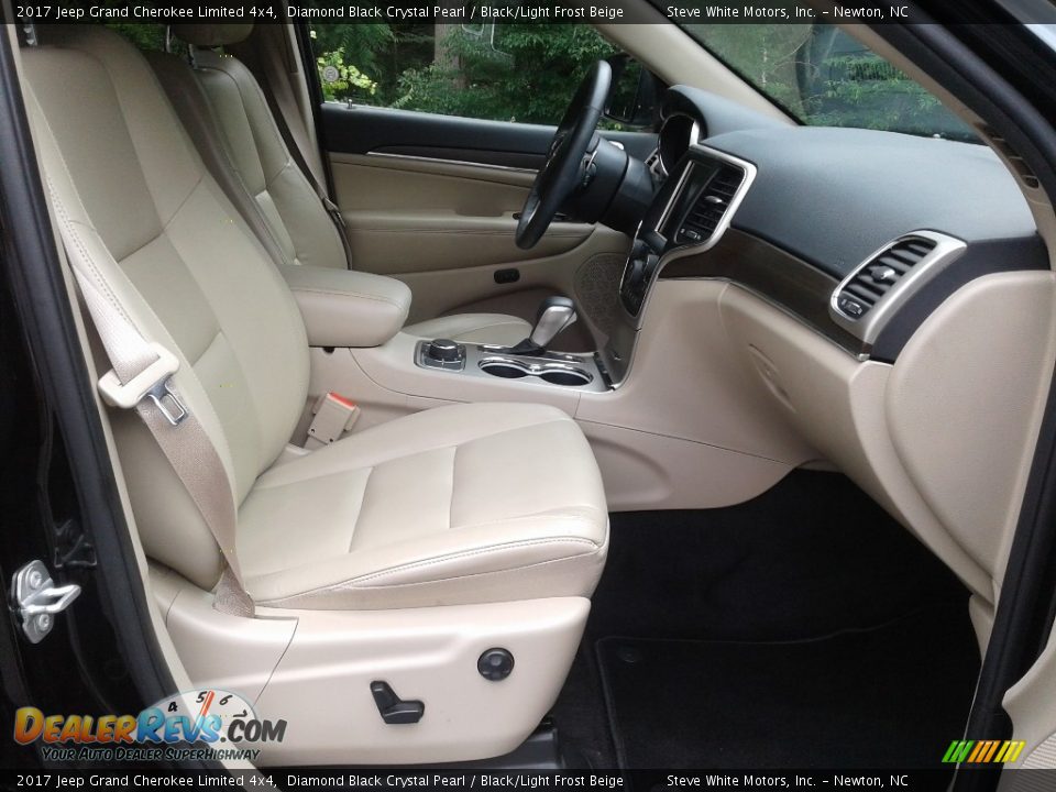 2017 Jeep Grand Cherokee Limited 4x4 Diamond Black Crystal Pearl / Black/Light Frost Beige Photo #18