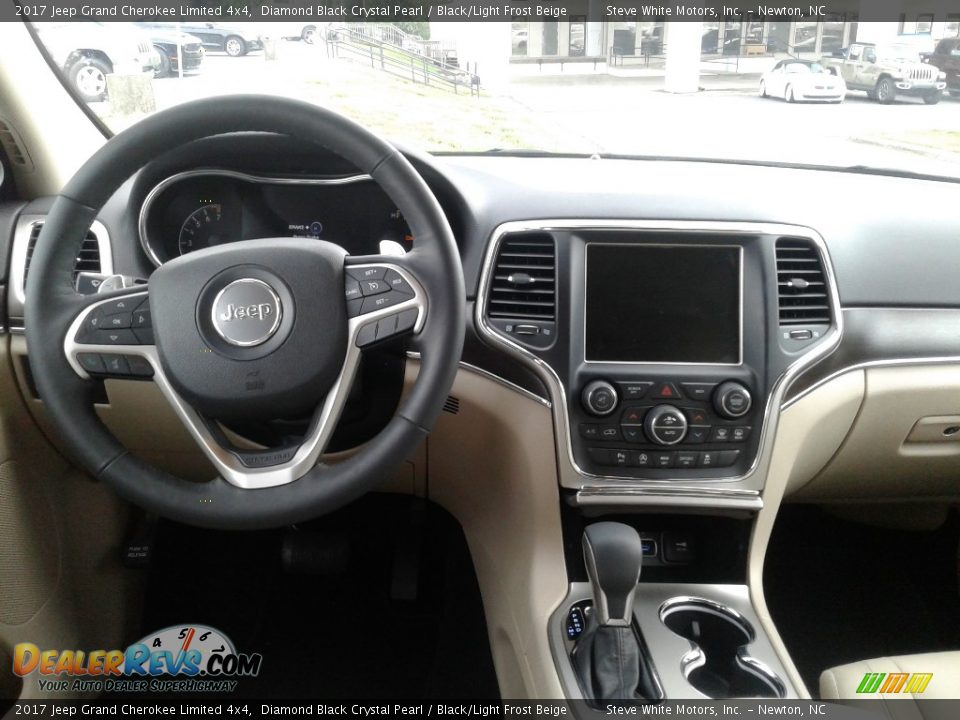 2017 Jeep Grand Cherokee Limited 4x4 Diamond Black Crystal Pearl / Black/Light Frost Beige Photo #19