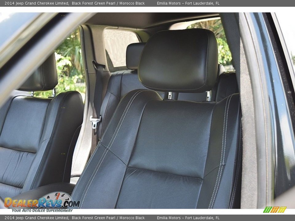 Front Seat of 2014 Jeep Grand Cherokee Limited Photo #30