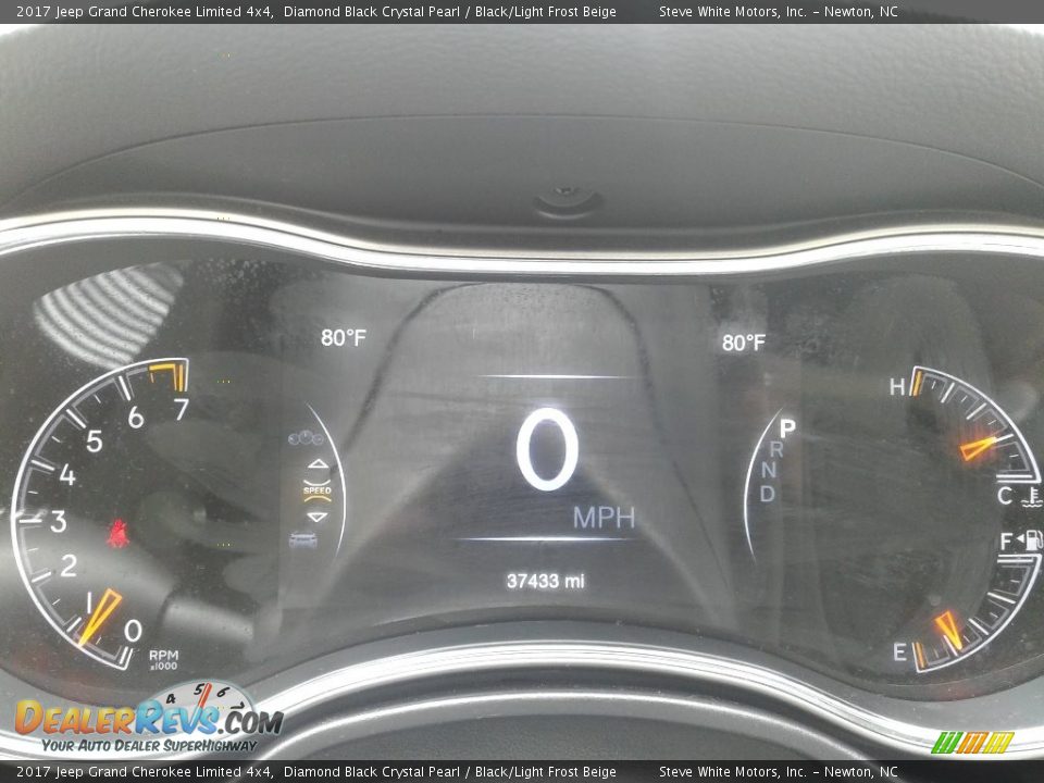 2017 Jeep Grand Cherokee Limited 4x4 Diamond Black Crystal Pearl / Black/Light Frost Beige Photo #22