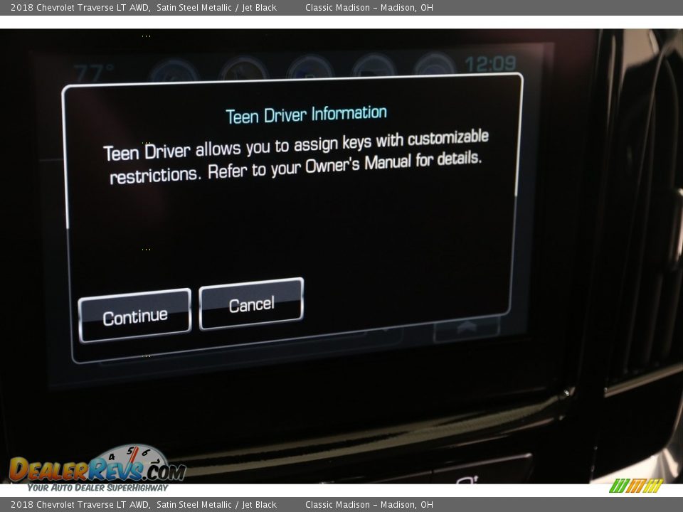 2018 Chevrolet Traverse LT AWD Satin Steel Metallic / Jet Black Photo #15