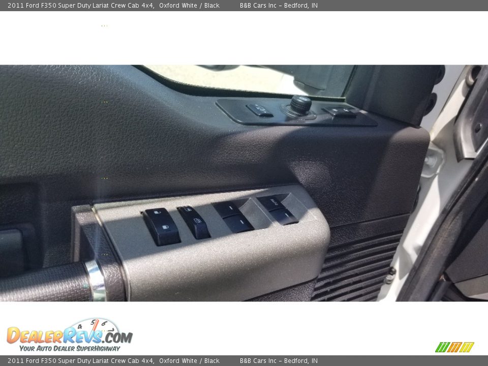 2011 Ford F350 Super Duty Lariat Crew Cab 4x4 Oxford White / Black Photo #15