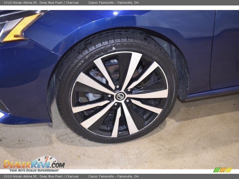 2019 Nissan Altima SR Deep Blue Pearl / Charcoal Photo #5