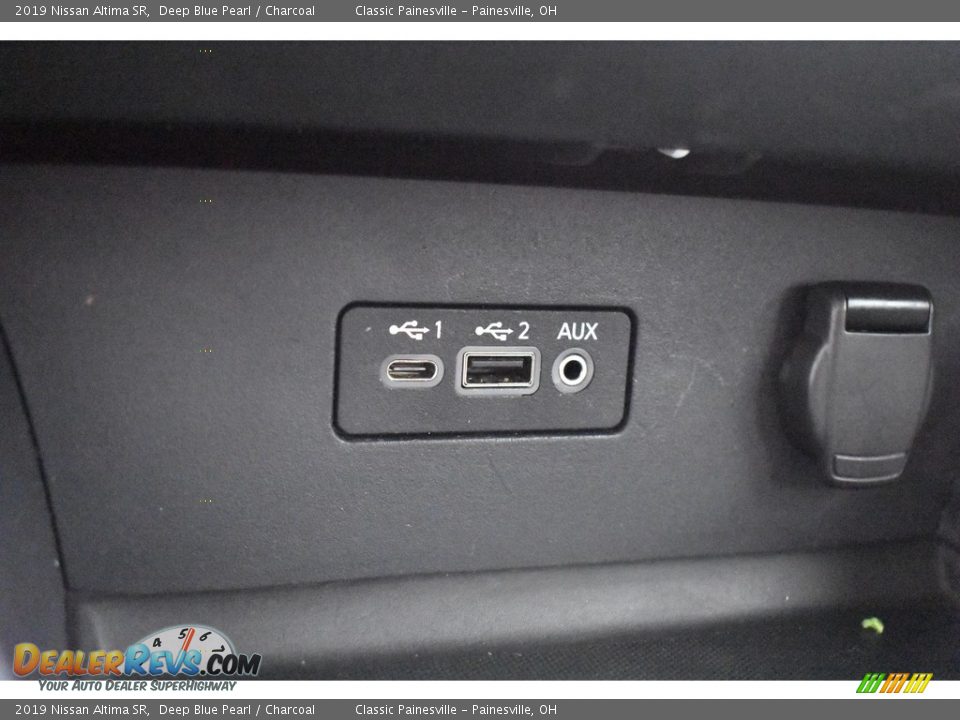 2019 Nissan Altima SR Deep Blue Pearl / Charcoal Photo #14