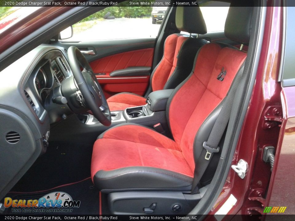 Front Seat of 2020 Dodge Charger Scat Pack Photo #10