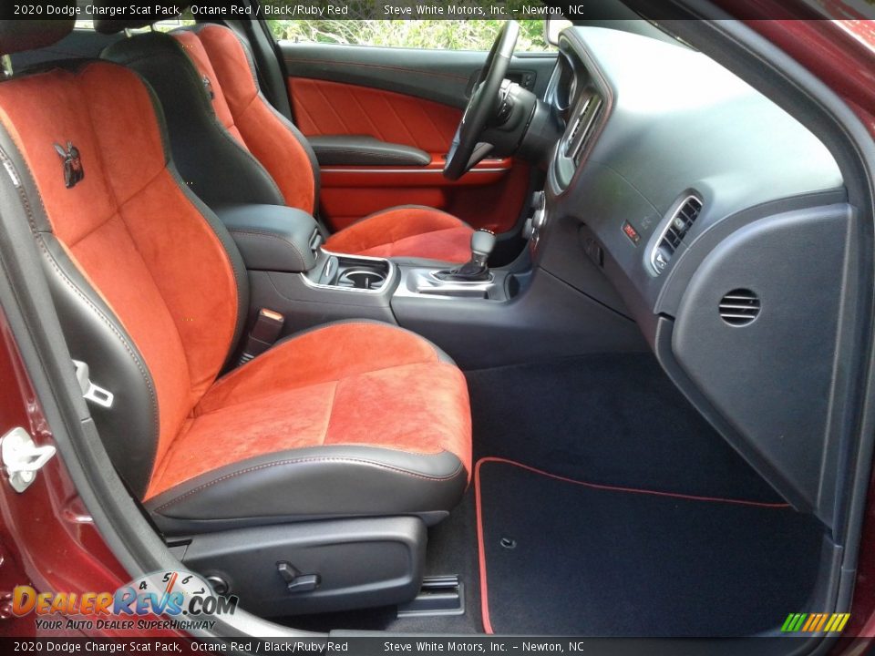 Black/Ruby Red Interior - 2020 Dodge Charger Scat Pack Photo #17