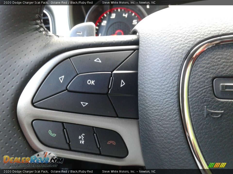 2020 Dodge Charger Scat Pack Steering Wheel Photo #19