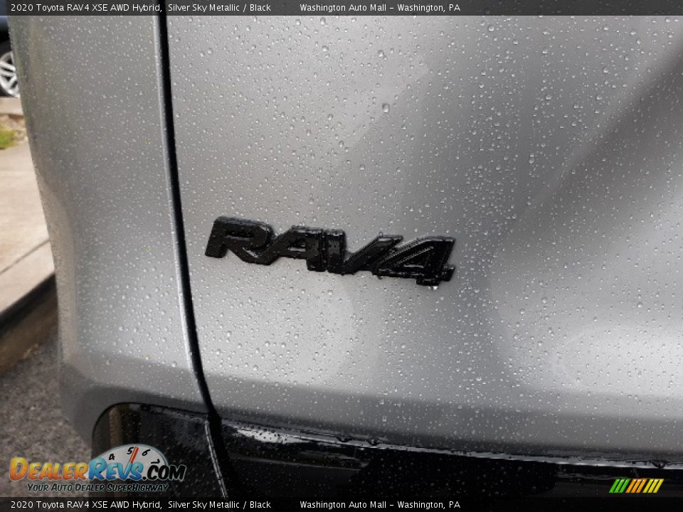 2020 Toyota RAV4 XSE AWD Hybrid Silver Sky Metallic / Black Photo #31