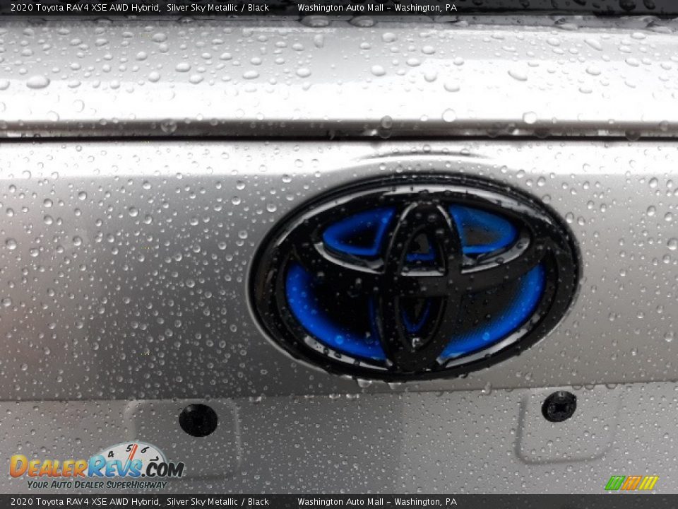 2020 Toyota RAV4 XSE AWD Hybrid Silver Sky Metallic / Black Photo #32