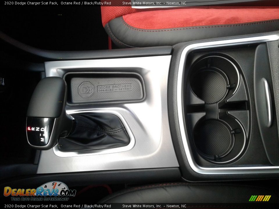 2020 Dodge Charger Scat Pack Shifter Photo #26