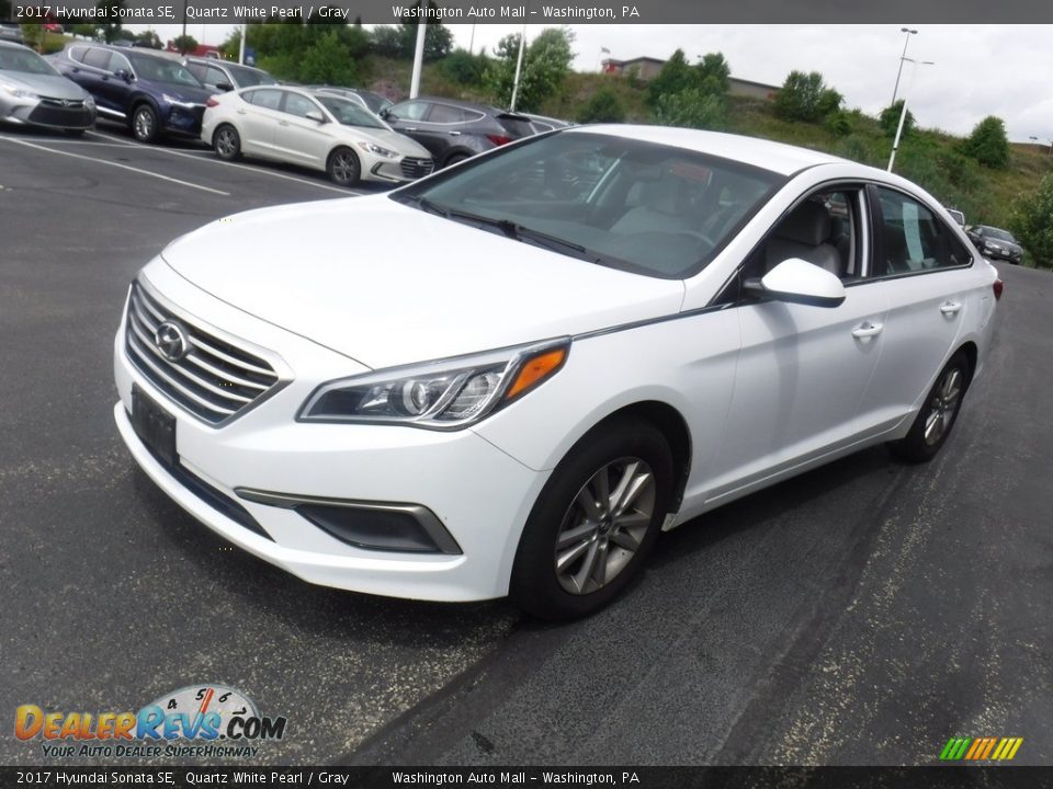 2017 Hyundai Sonata SE Quartz White Pearl / Gray Photo #5