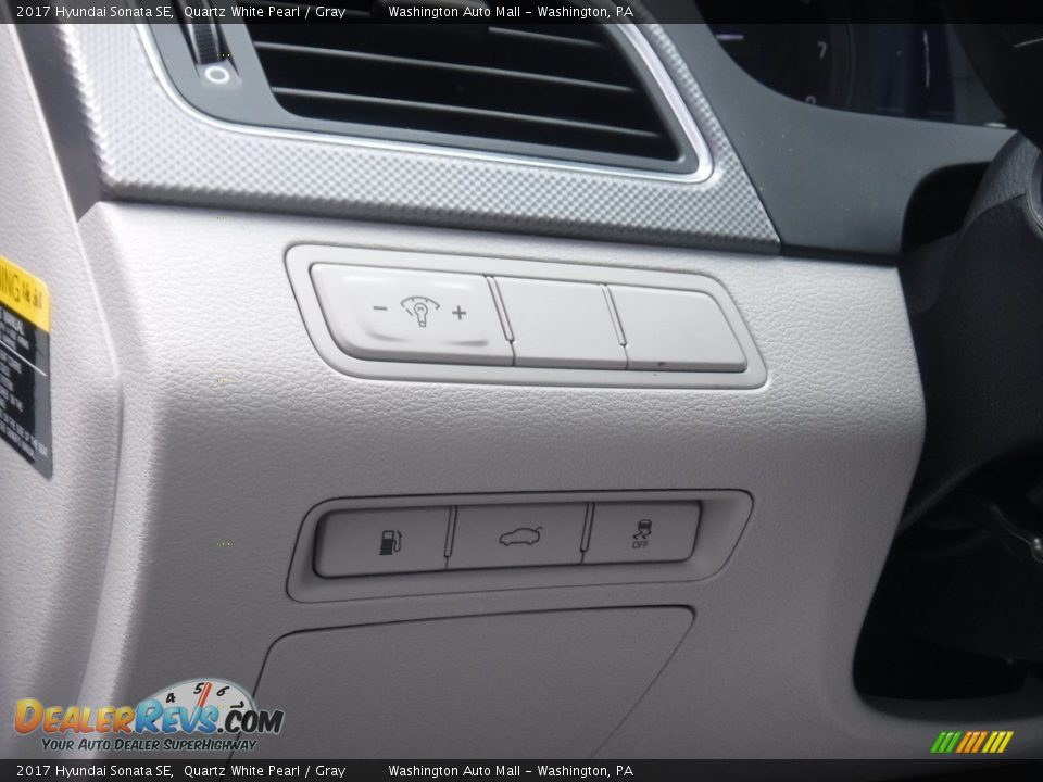 2017 Hyundai Sonata SE Quartz White Pearl / Gray Photo #12