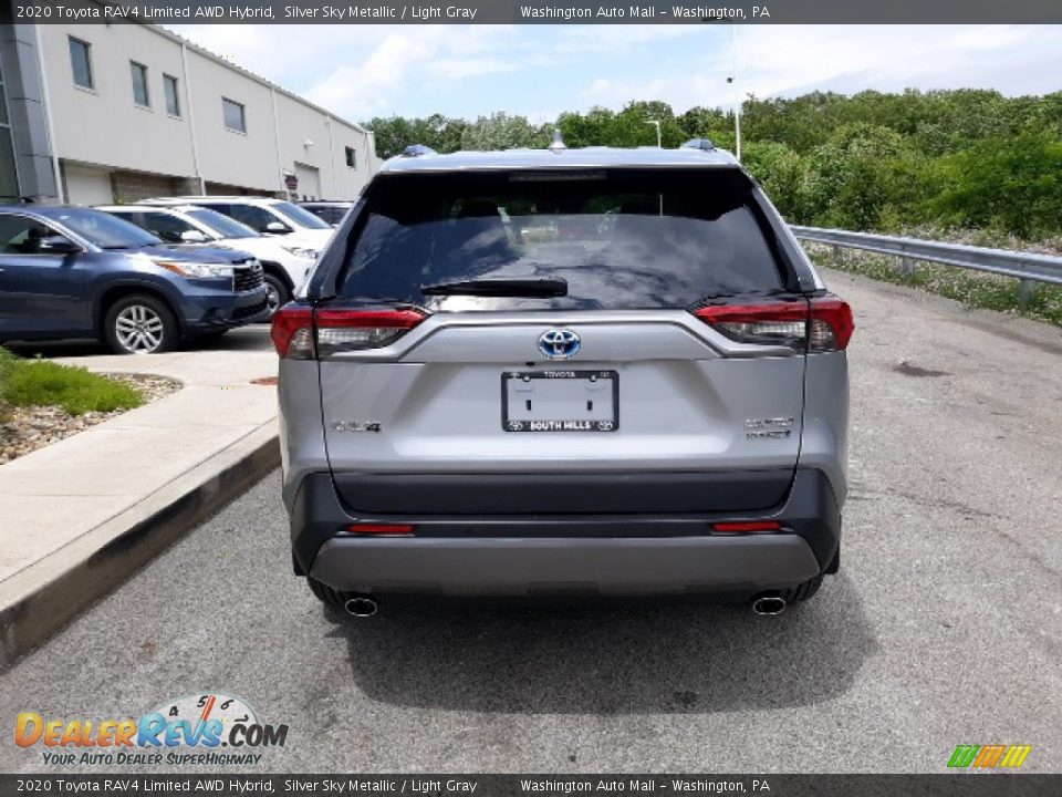 2020 Toyota RAV4 Limited AWD Hybrid Silver Sky Metallic / Light Gray Photo #29