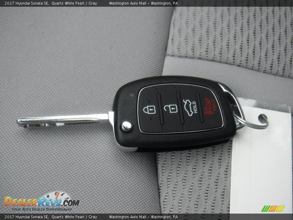 2017 Hyundai Sonata SE Quartz White Pearl / Gray Photo #26