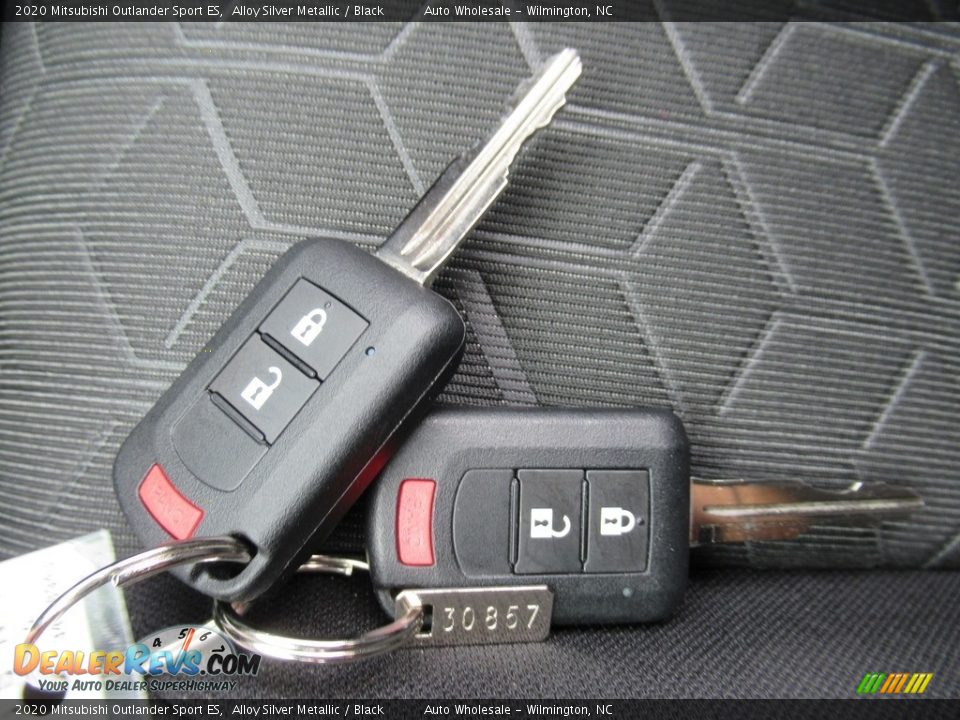 Keys of 2020 Mitsubishi Outlander Sport ES Photo #20