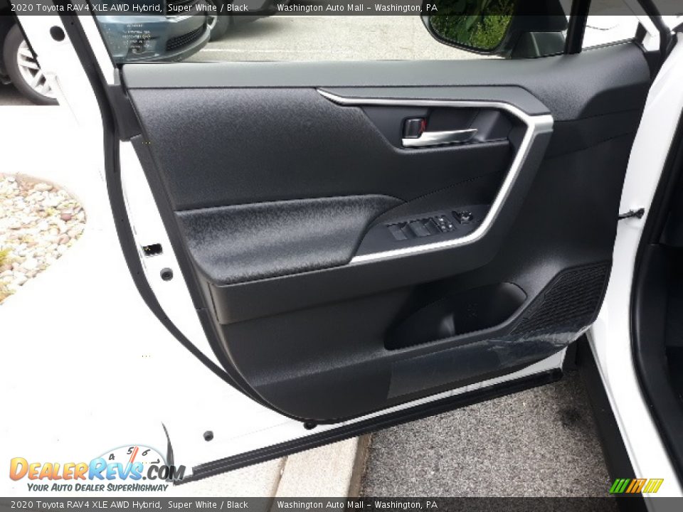 2020 Toyota RAV4 XLE AWD Hybrid Super White / Black Photo #22