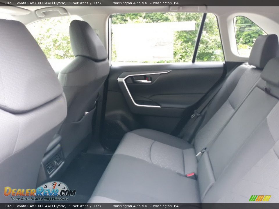 2020 Toyota RAV4 XLE AWD Hybrid Super White / Black Photo #24