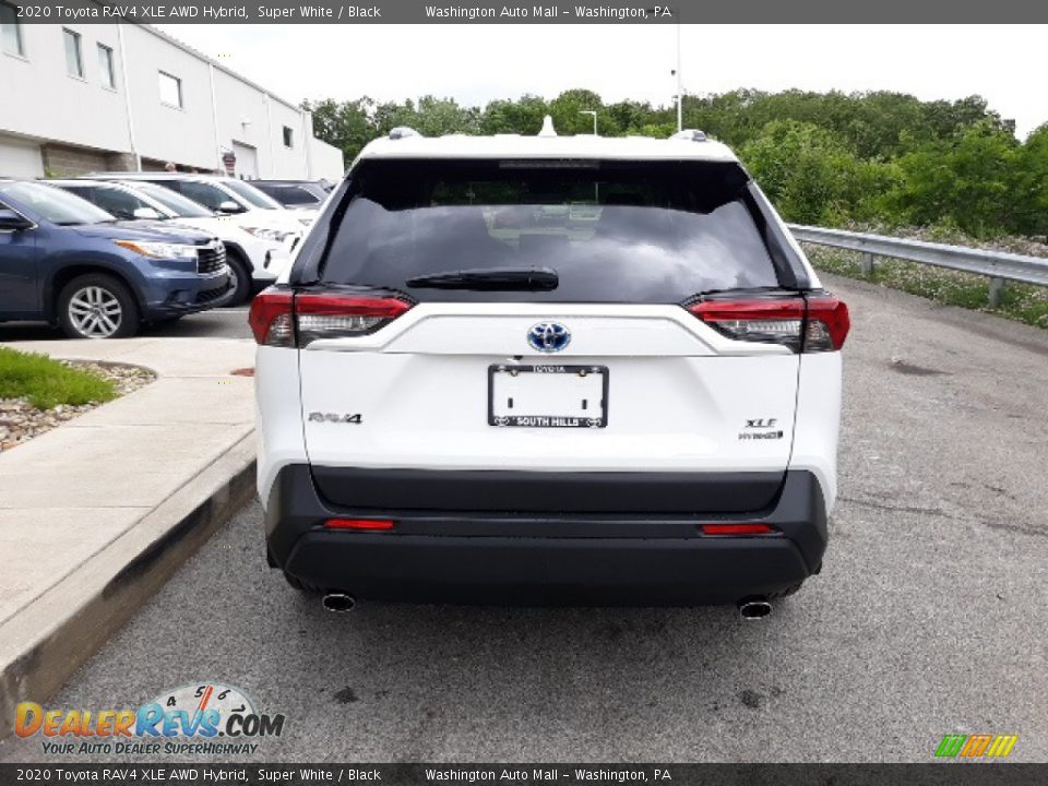2020 Toyota RAV4 XLE AWD Hybrid Super White / Black Photo #33