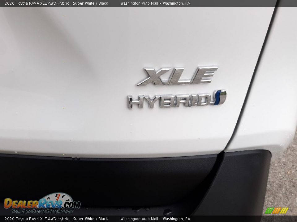 2020 Toyota RAV4 XLE AWD Hybrid Super White / Black Photo #36