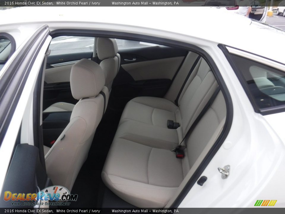 2016 Honda Civic EX Sedan White Orchid Pearl / Ivory Photo #24