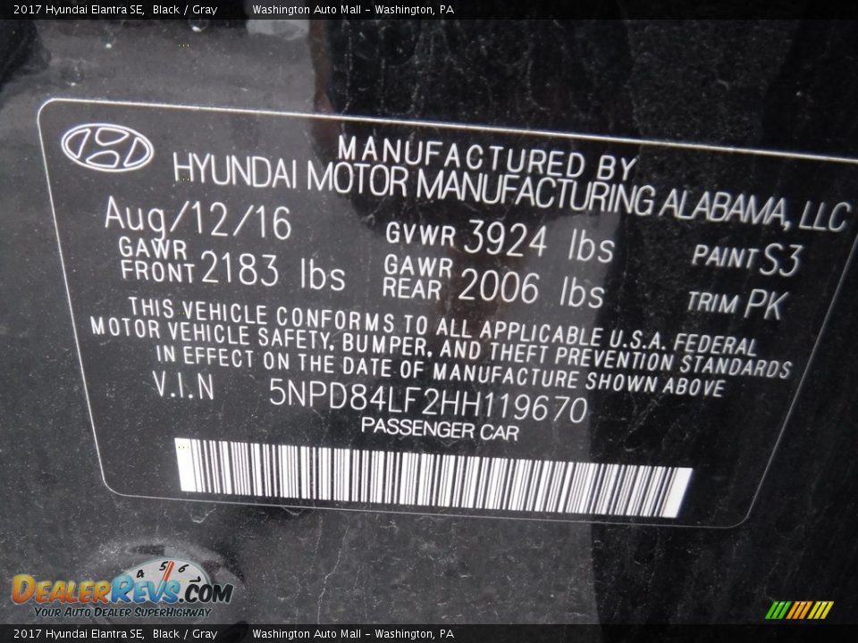 2017 Hyundai Elantra SE Black / Gray Photo #26