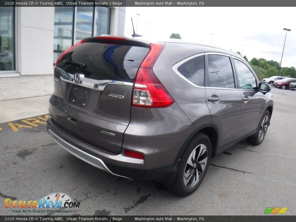 2016 Honda CR-V Touring AWD Urban Titanium Metallic / Beige Photo #10