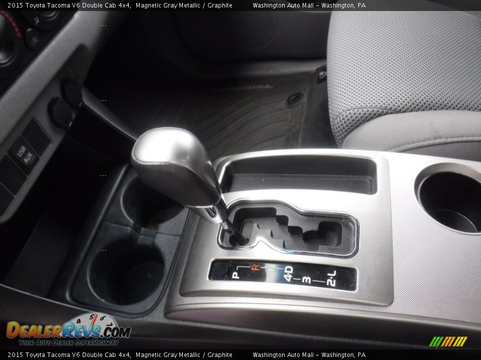 2015 Toyota Tacoma V6 Double Cab 4x4 Magnetic Gray Metallic / Graphite Photo #17