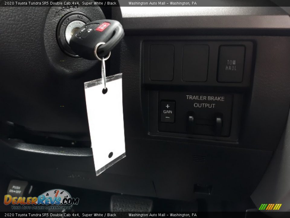 2020 Toyota Tundra SR5 Double Cab 4x4 Super White / Black Photo #11