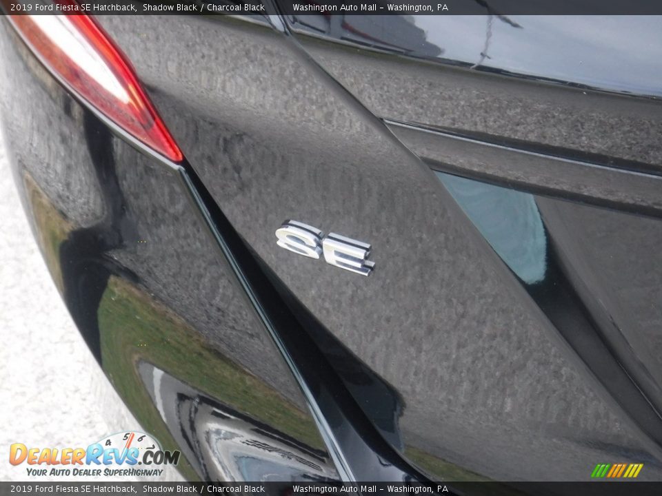2019 Ford Fiesta SE Hatchback Shadow Black / Charcoal Black Photo #9