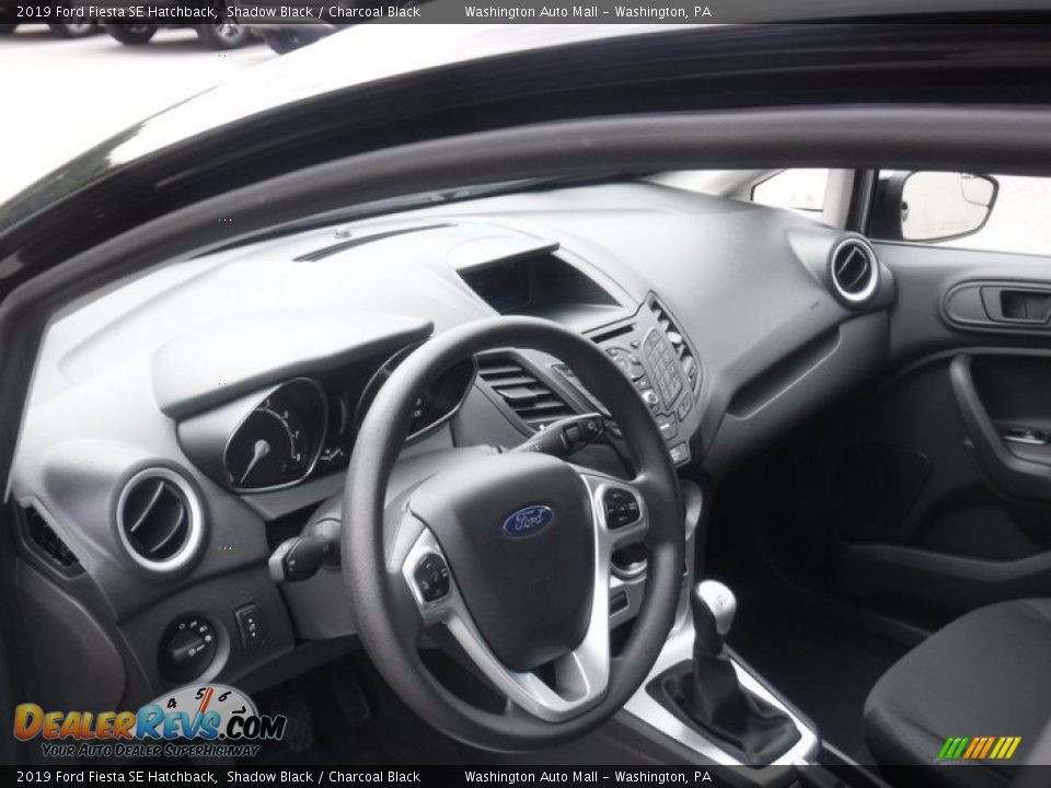 2019 Ford Fiesta SE Hatchback Shadow Black / Charcoal Black Photo #11