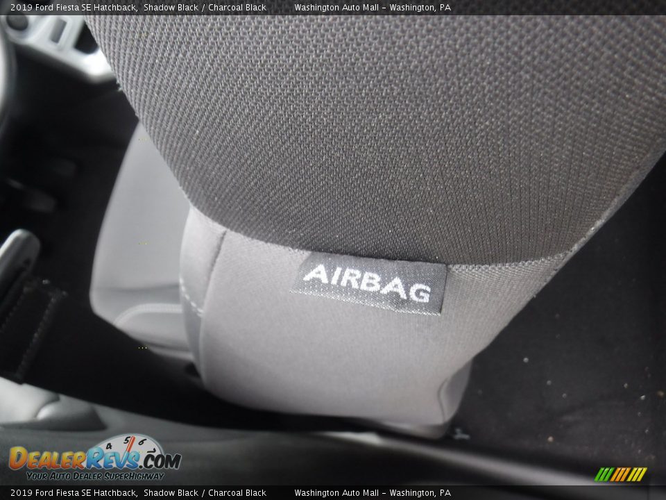 2019 Ford Fiesta SE Hatchback Shadow Black / Charcoal Black Photo #13