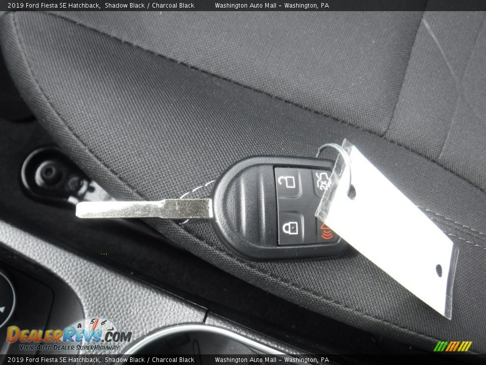 2019 Ford Fiesta SE Hatchback Shadow Black / Charcoal Black Photo #26