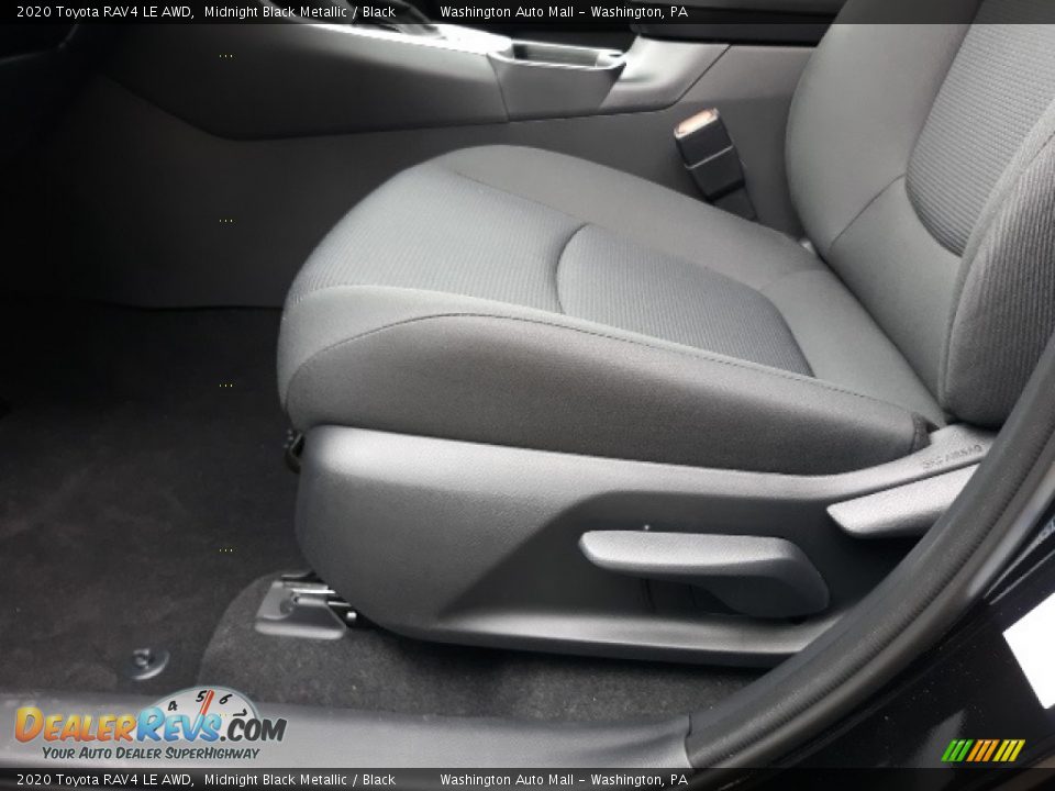 2020 Toyota RAV4 LE AWD Midnight Black Metallic / Black Photo #19