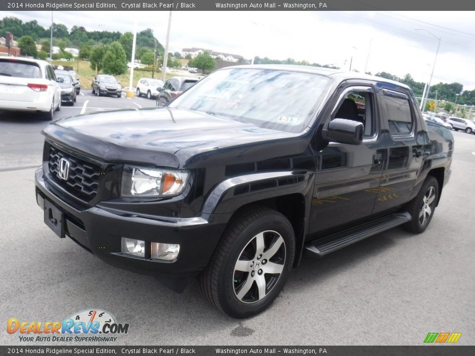 2014 Honda Ridgeline Special Edition Crystal Black Pearl / Black Photo #7