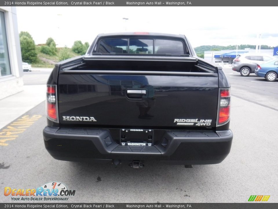 2014 Honda Ridgeline Special Edition Crystal Black Pearl / Black Photo #10