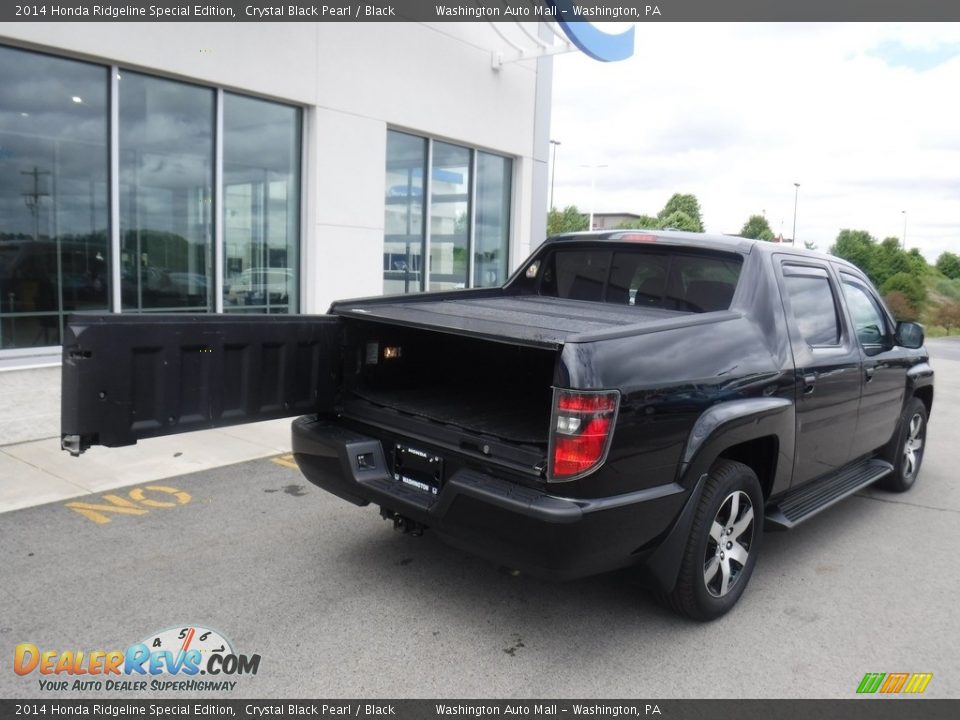 2014 Honda Ridgeline Special Edition Crystal Black Pearl / Black Photo #15