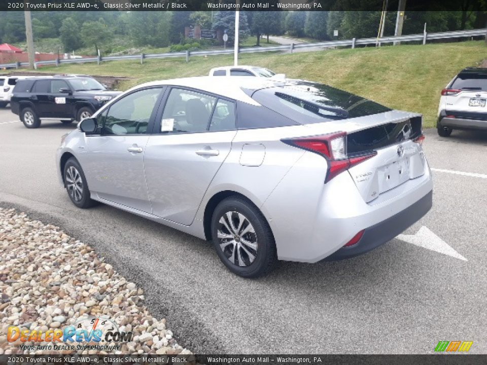 2020 Toyota Prius XLE AWD-e Classic Silver Metallic / Black Photo #2