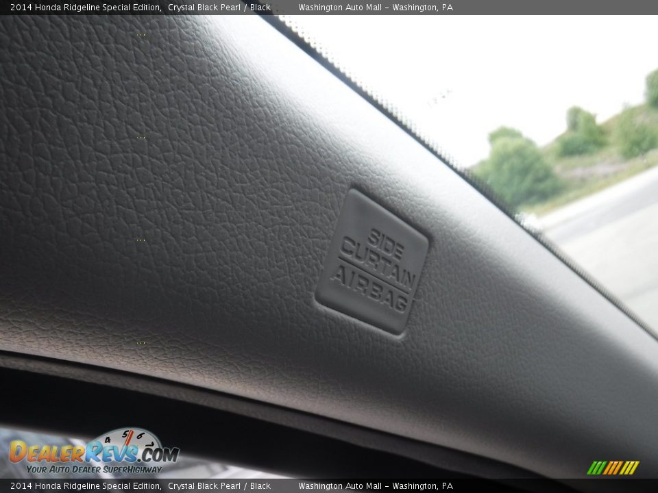 2014 Honda Ridgeline Special Edition Crystal Black Pearl / Black Photo #28