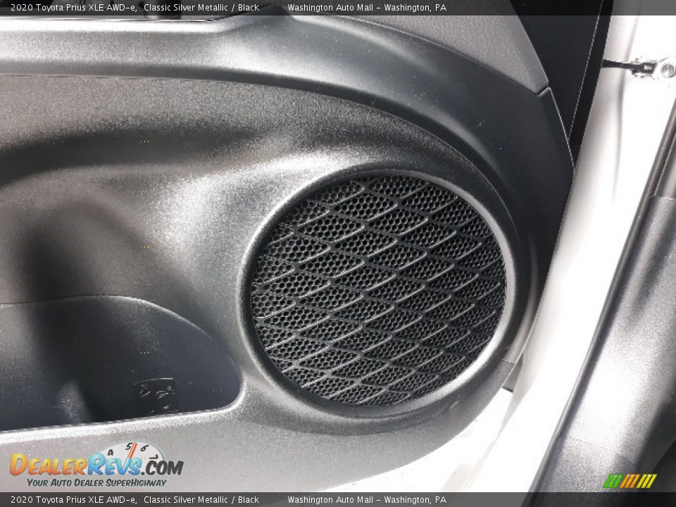 2020 Toyota Prius XLE AWD-e Classic Silver Metallic / Black Photo #9