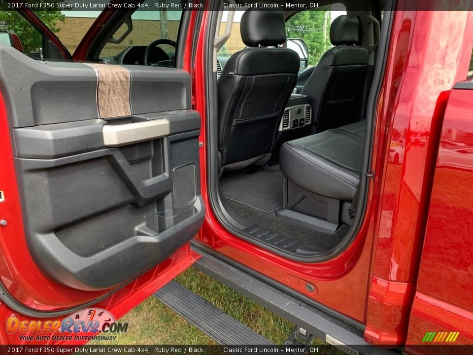 2017 Ford F350 Super Duty Lariat Crew Cab 4x4 Ruby Red / Black Photo #7