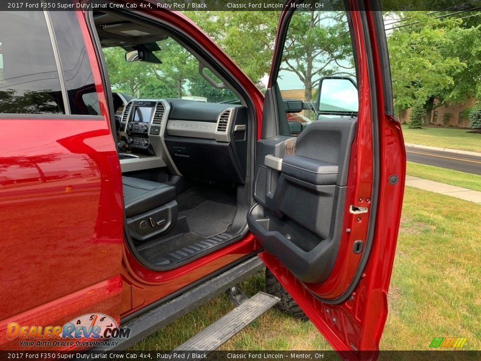 2017 Ford F350 Super Duty Lariat Crew Cab 4x4 Ruby Red / Black Photo #8