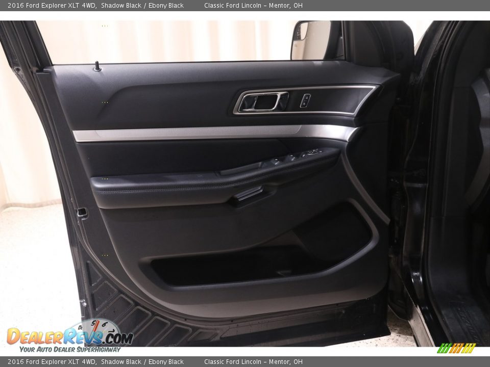 2016 Ford Explorer XLT 4WD Shadow Black / Ebony Black Photo #5