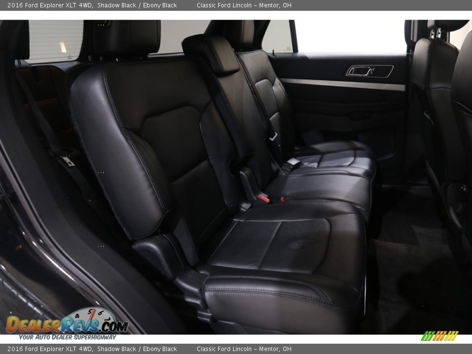 2016 Ford Explorer XLT 4WD Shadow Black / Ebony Black Photo #17