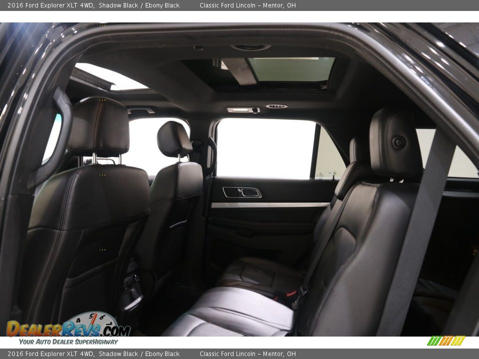 2016 Ford Explorer XLT 4WD Shadow Black / Ebony Black Photo #18