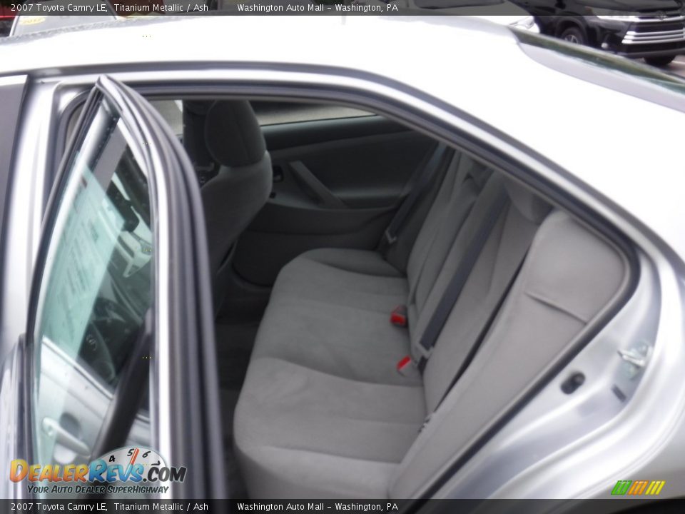 2007 Toyota Camry LE Titanium Metallic / Ash Photo #23