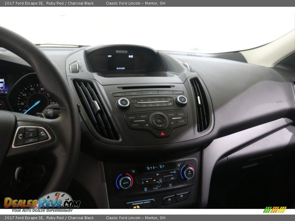 2017 Ford Escape SE Ruby Red / Charcoal Black Photo #9